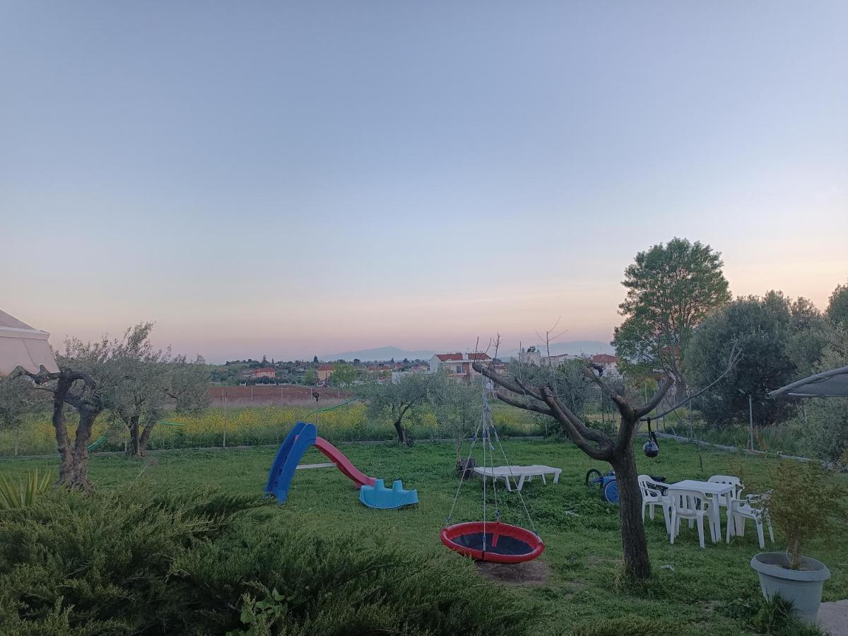 Villa The Secret Olive House Nea Michaniona Esterno foto